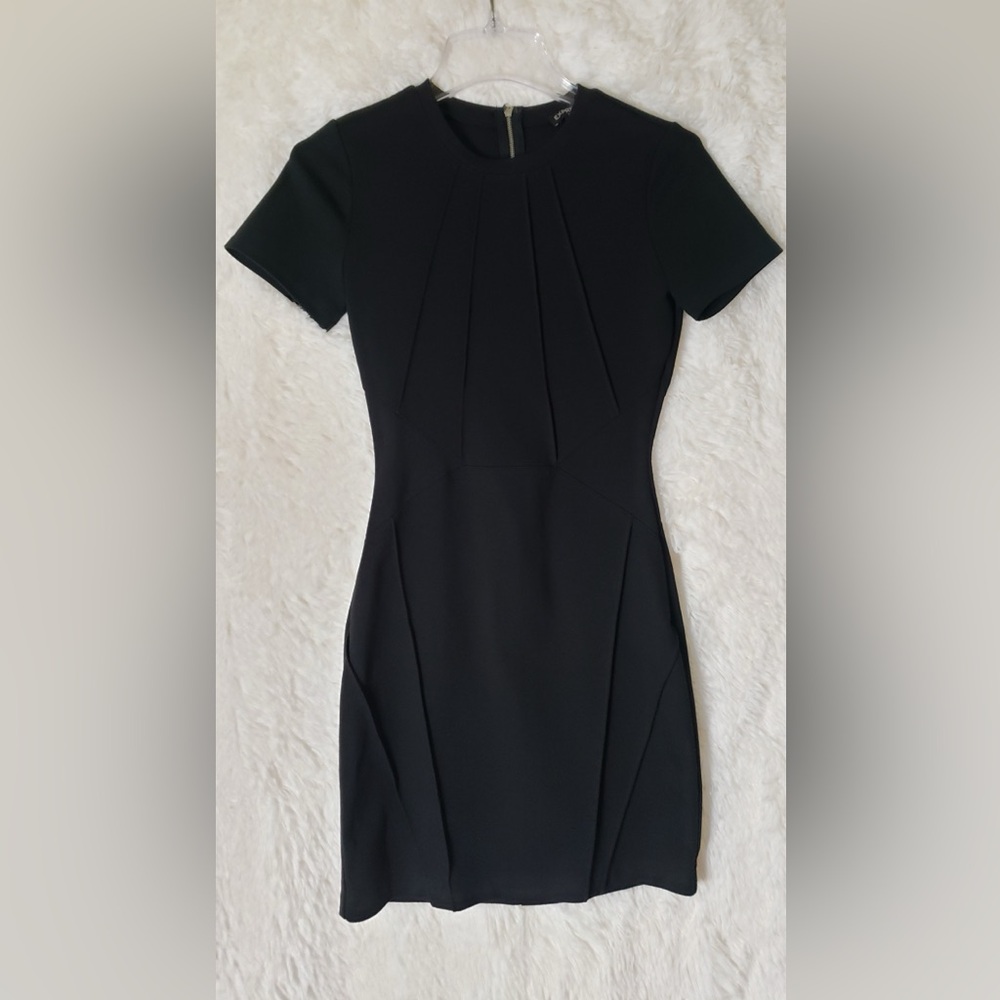 Express Women Black Dress Zipper
Lining Stretch Size 2